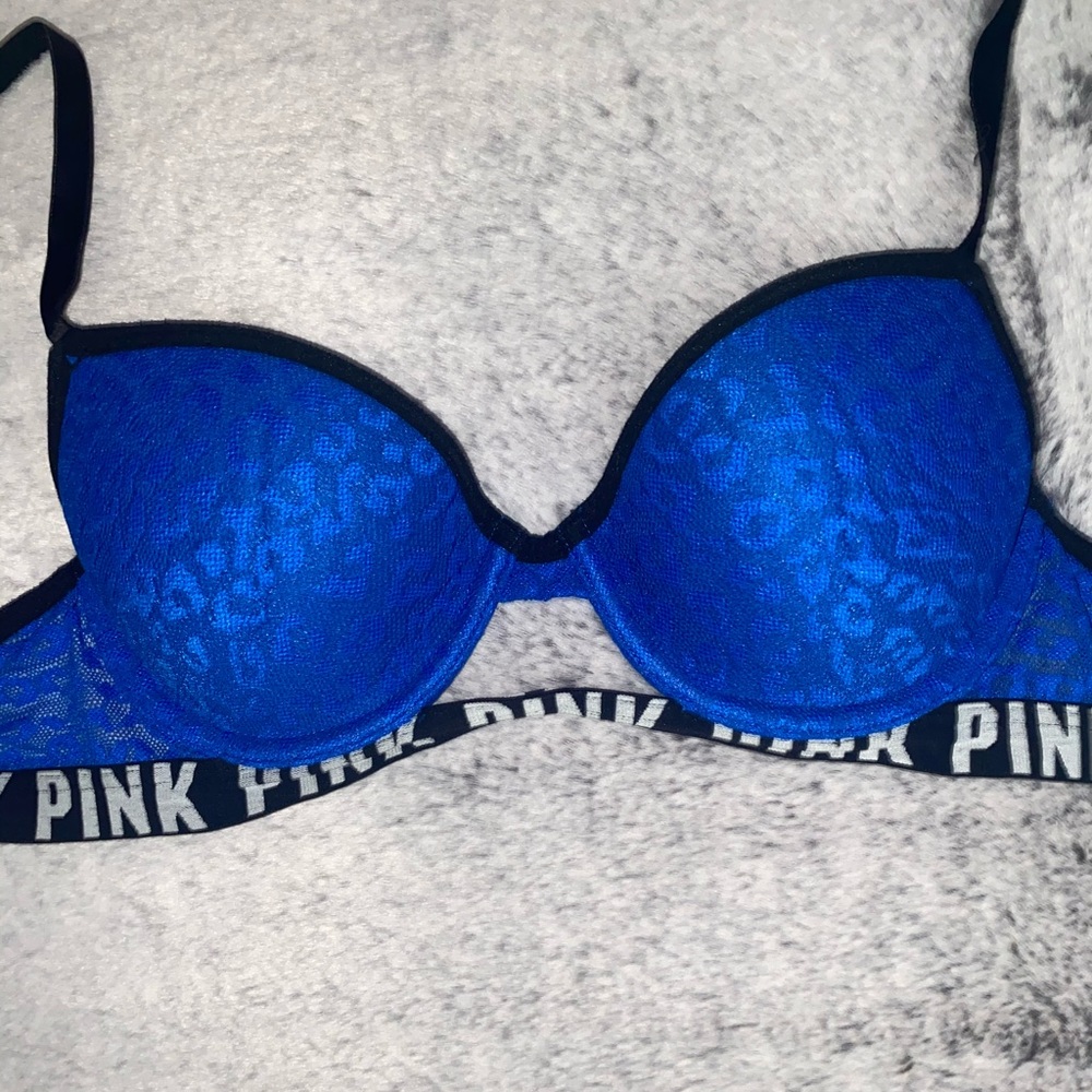 Blue leopard print bra